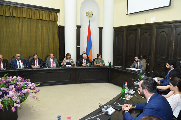 Փոխվարչապետ Տիգրան Ավինյանը ընդունել է Լիբանանից ժամանած պատվիրակությանը