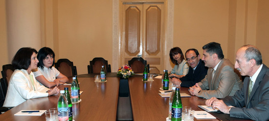 Պաշտոնական լրահոս