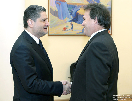 Պաշտոնական լրահոս