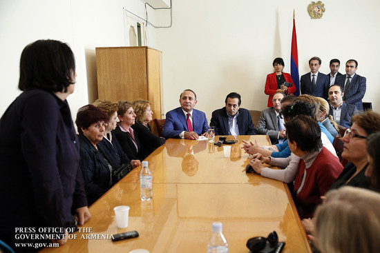 Վարչապետն ընդունել է իրացման գոտիների բնակիչներին